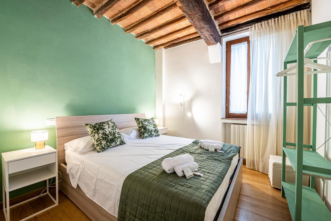 Suite 35 Nel Centro Storico Di Siena In The Historic Center Of Сиена Экстерьер фото